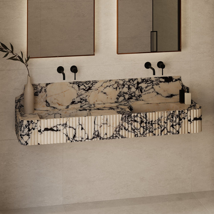 Skive ribbed marble double basin in Calacatta Viola