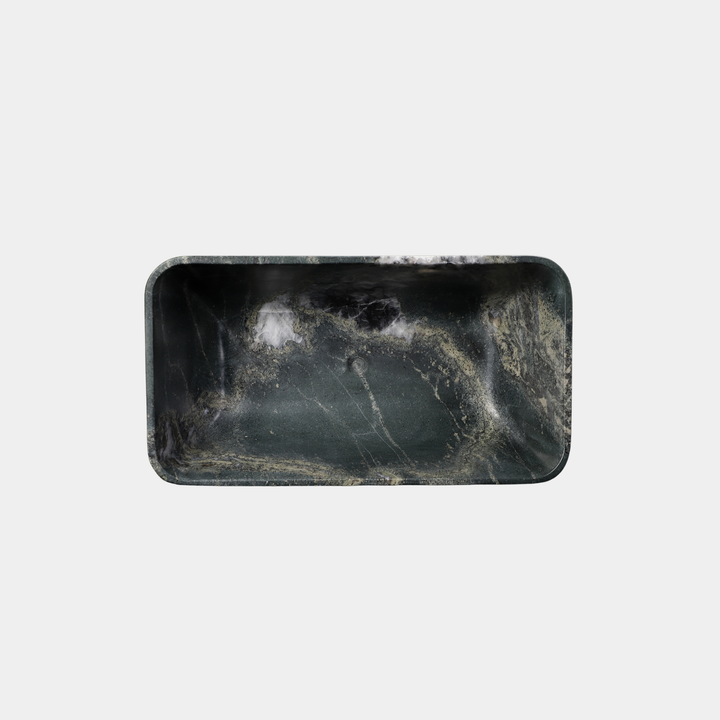 Astrid square bathtub top view in Emerald Green Quartzite