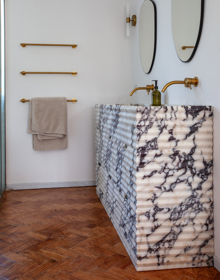 Njord - Ribbed Marble - Double Basin Bathroom Vanity